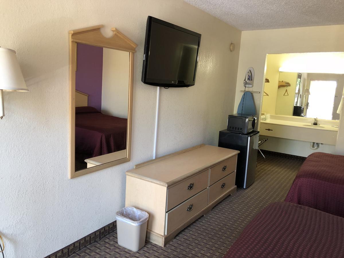 Hotel Jax Downtown 2*